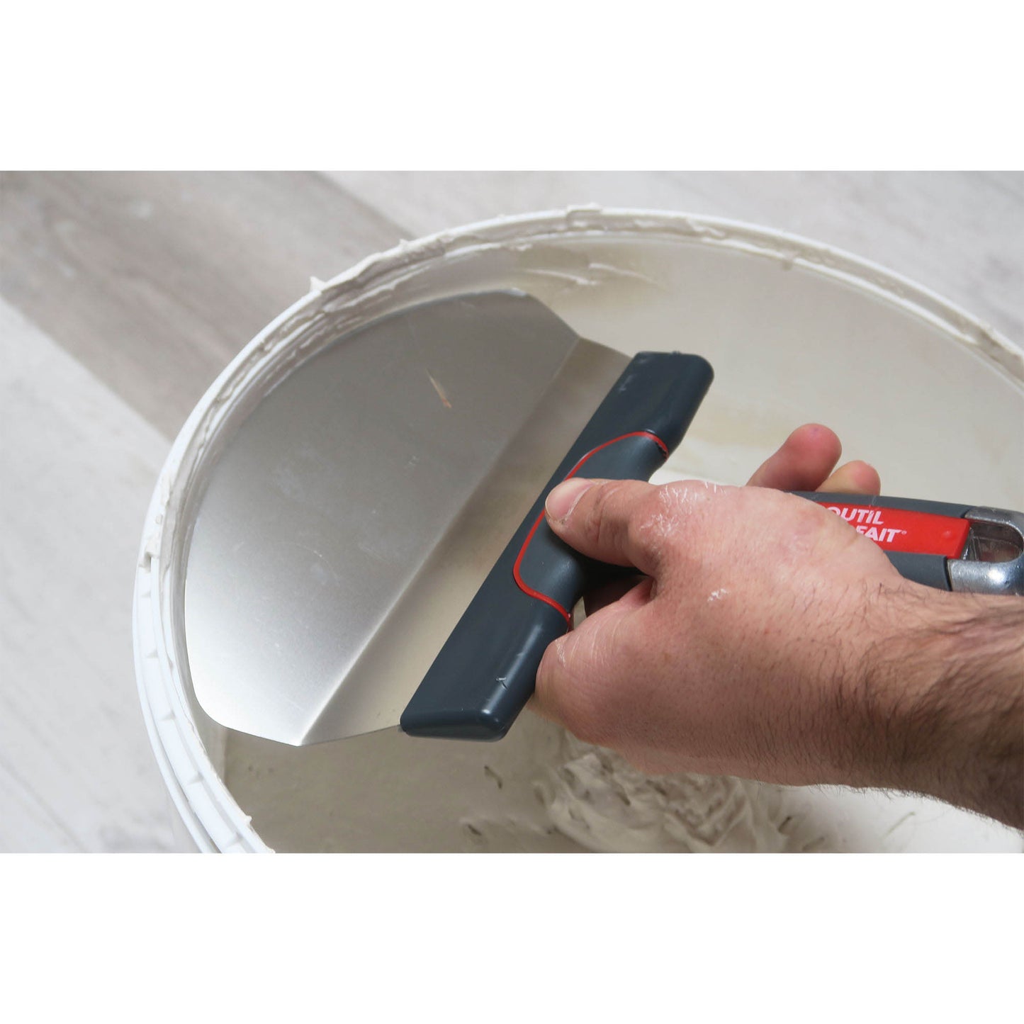 Loutil Σπάτουλα Οβάλ Inox 19cm Κυρτή Λάμα 45 Μοιρών με Πλαστική Λαβή