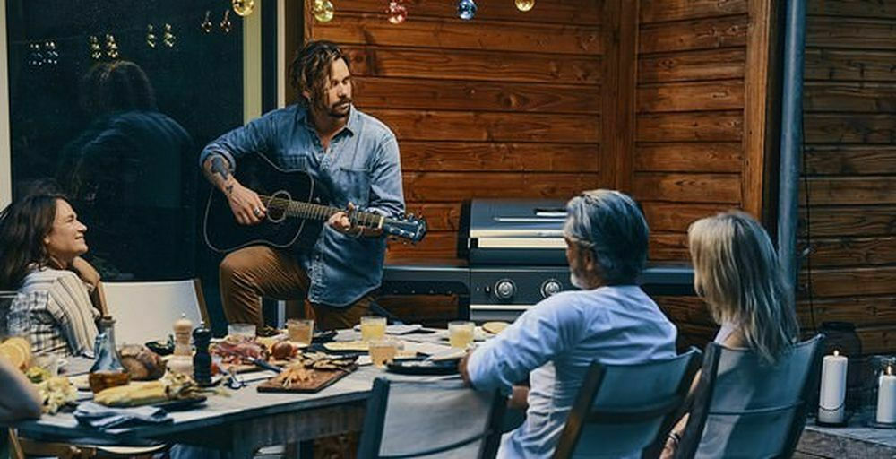 Campingaz Ψησταριά Υγραερίου Μαντεμένια Σχάρα με 3 Εστίες και Πλαϊνό Μάτι 3 Series Premium S