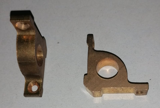 Αντίκρυσμα Συρτών Ορειχάλκινο Γωνιακό 32*32mm (1 τμχ)
